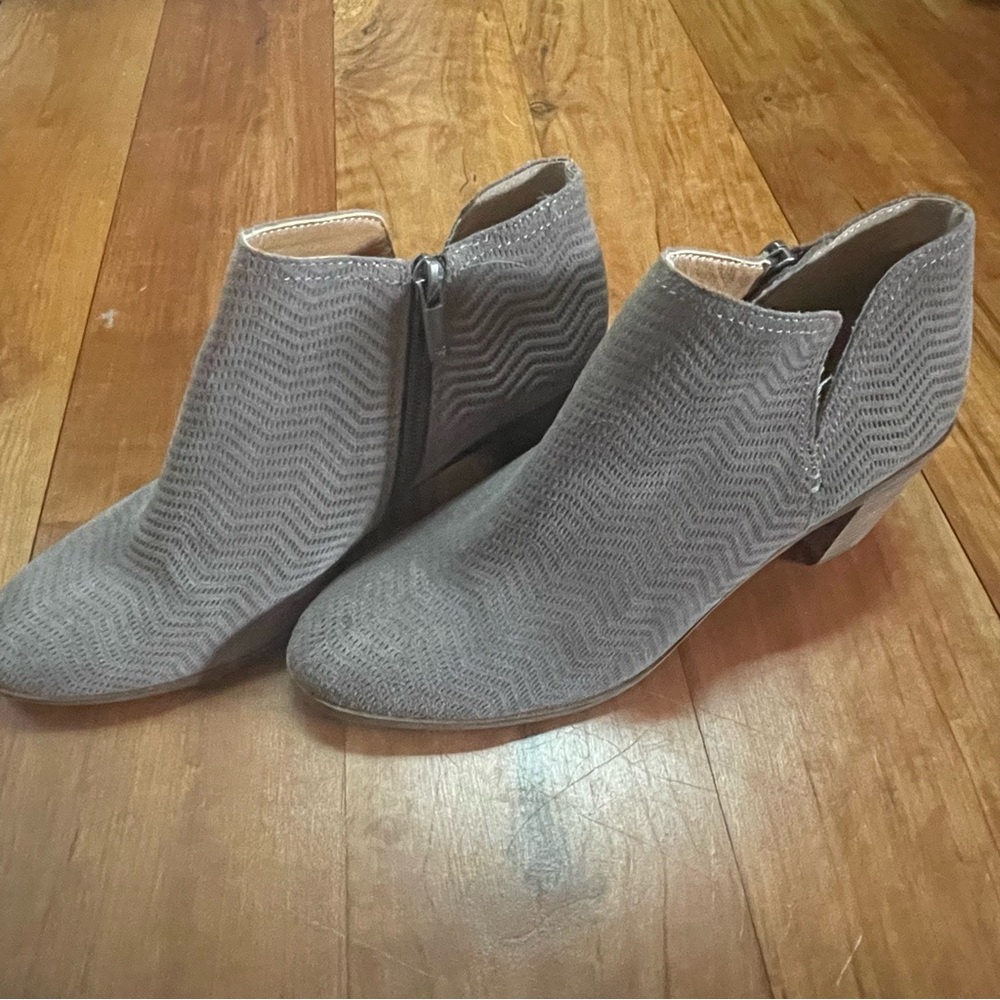 SOLD: Lucky brand grey suede booties